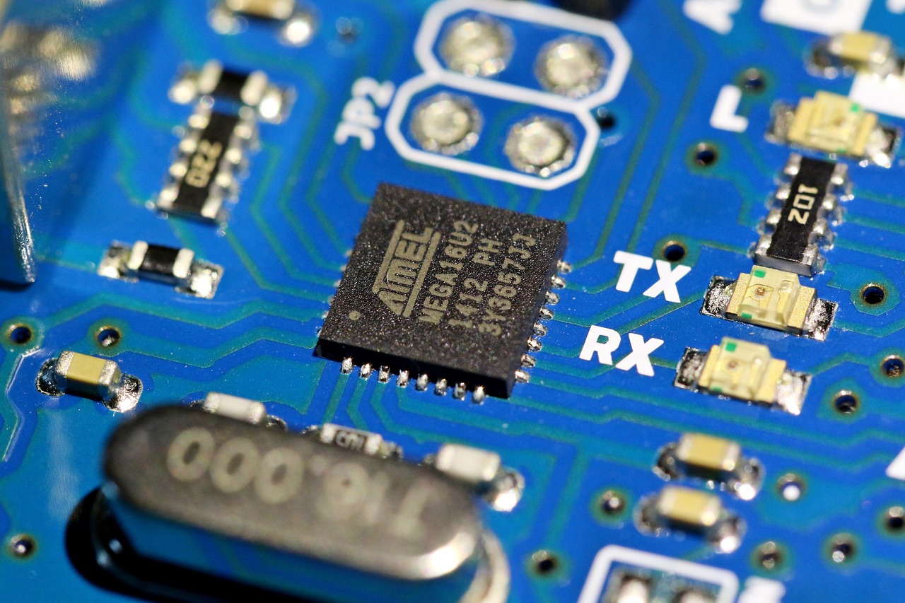 semiconductor-5722982_1280.jpg